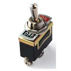 KN3(C)-103(A) Toggle Orta ON-OFF-ON 3P 153