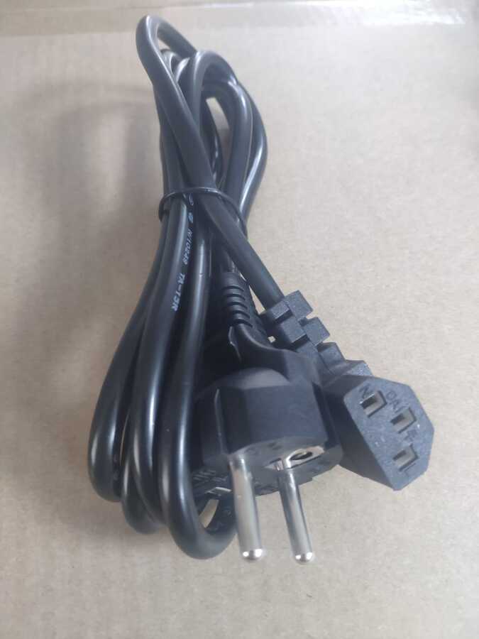 Power Kablo Erkek 180' Dişi 90' 1.8mt 3x0.75mm OZK-3